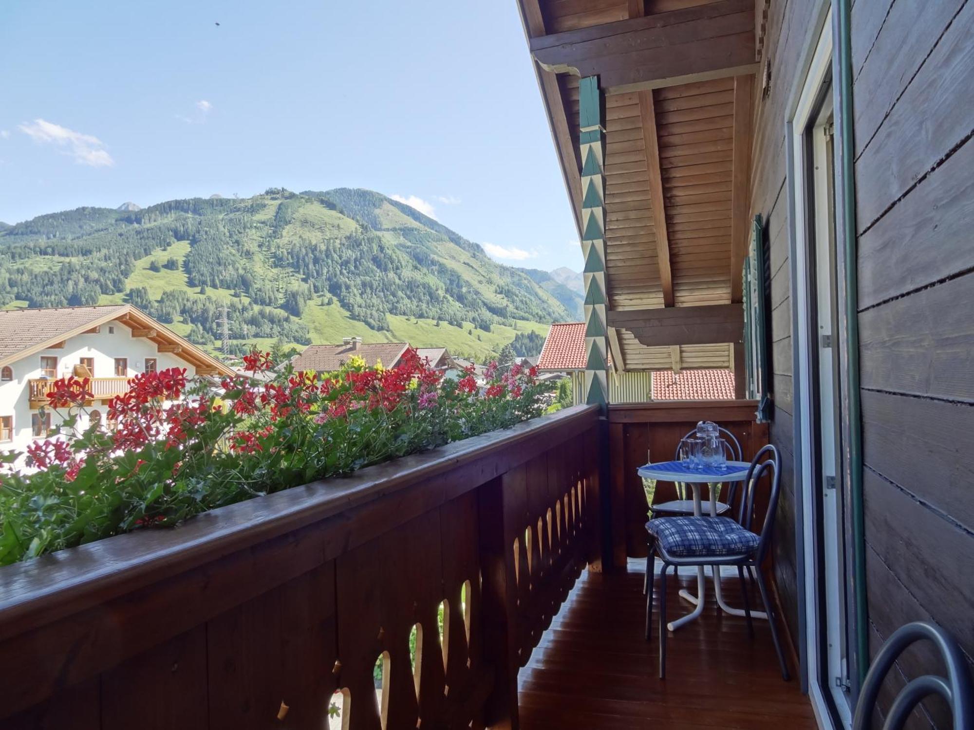 Landhaus Gassner フッシュ・アン・デア・グロースグロックナーシュトラーセ エクステリア 写真